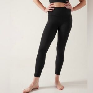 Athleta Transcend 7/8 Legging